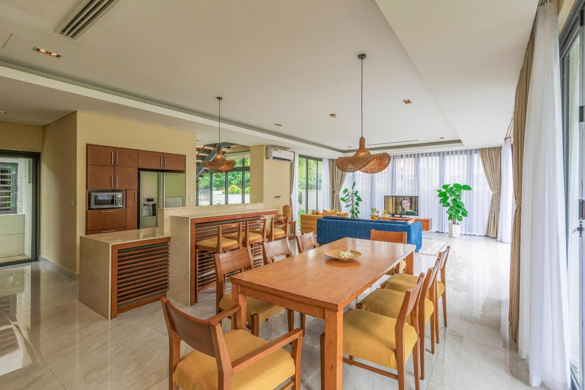 Idc White House Da Nang Villa Екстериор снимка
