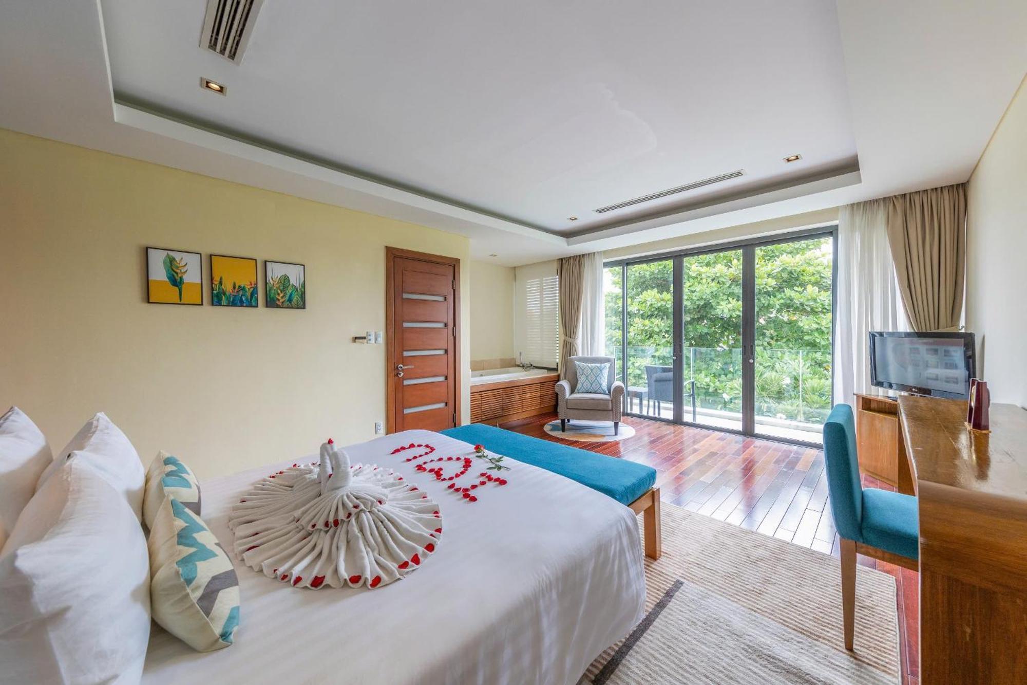 Idc White House Da Nang Villa Екстериор снимка